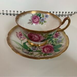 Vintage Royal Stuart Heavy Gold & Rose Tea Cup & Saucer